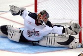 爱游戏体育-跨界巅峰夜，哈登单挑封神，Doinb激战尤文图斯60分钟大胜难料